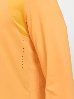 ADV HiT LS Tee M