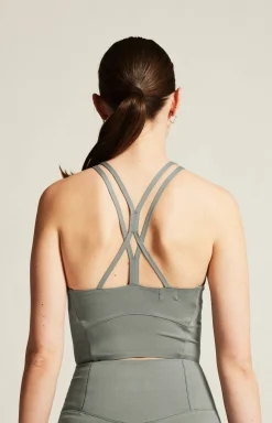Collective Cropped Singlet W