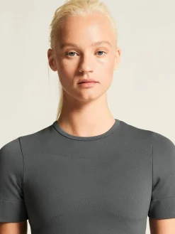 Collective Seamless Cropped SS Top W