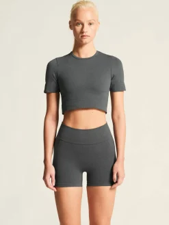 Collective Seamless Cropped SS Top W