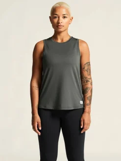 Collective Singlet W