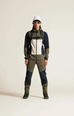 Core Backcountry Hood Jacket M