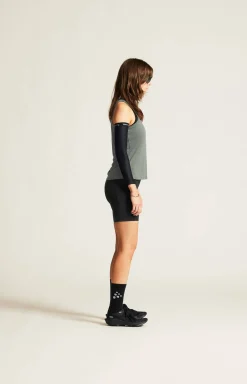 CORE Essence Singlet 2 W
