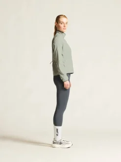Essence Wind Jacket 2 W